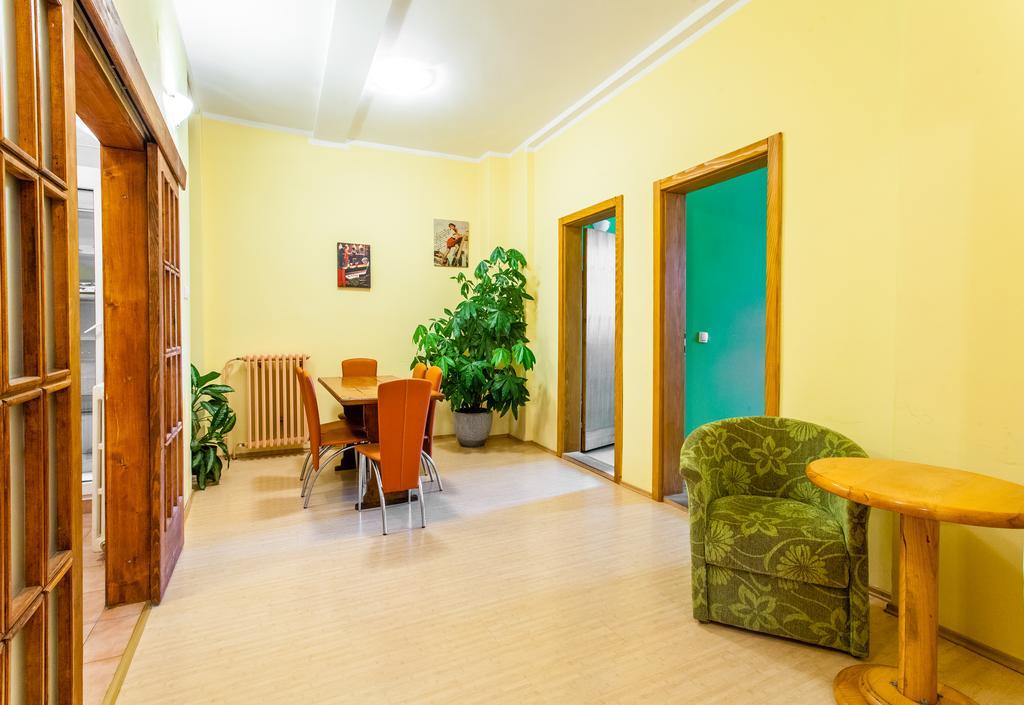 Terasa Pansiyon Novi Sad Dış mekan fotoğraf